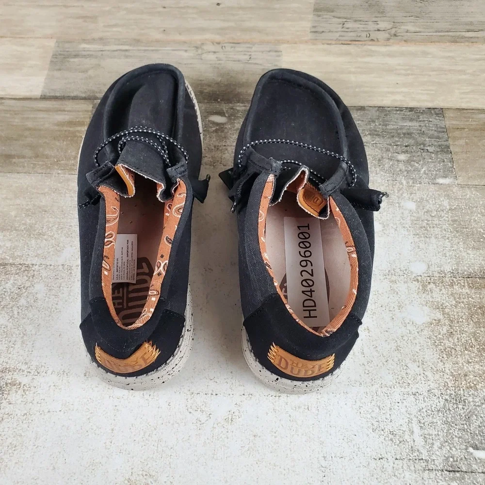 Hey Dude Wally Washed Canvas Mens Shoes Sz 9 Black Canvas Round Toe Comfort